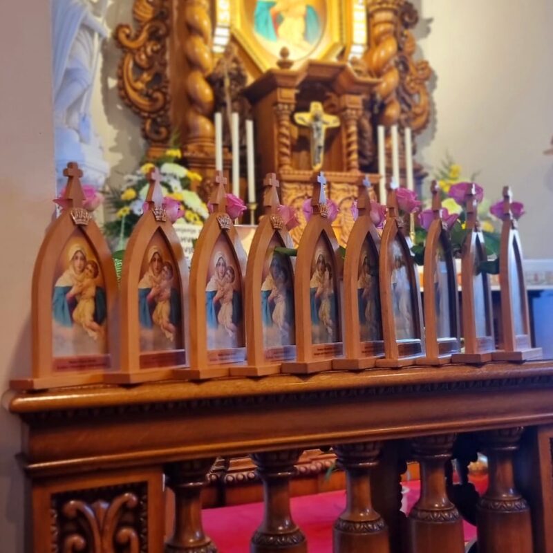 319C24CC-4287-4288-AFF2-6C037DF11A40