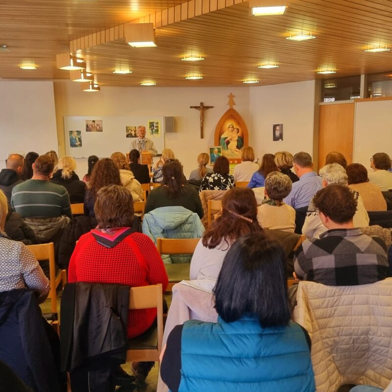 B0709095-8FB7-42B5-9932-DCD145AE51E5