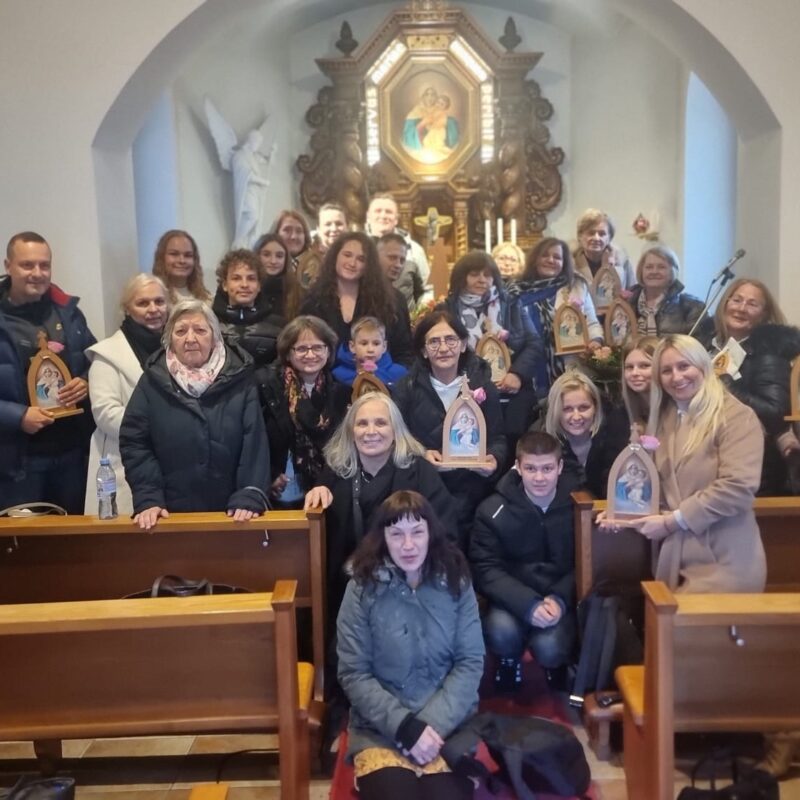 FD8D3389-24E8-4FA6-897E-AA4E965A1647